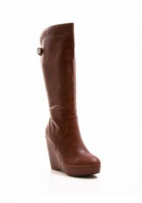 Boots For 40 Year Old Woman