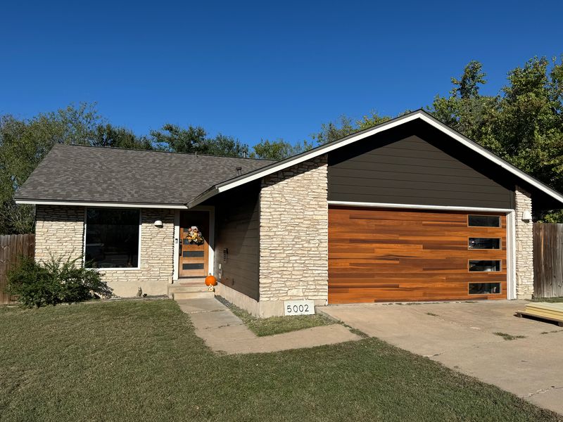 siding installation company Austin